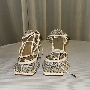 Elegant White Lace-Up Women's Heels